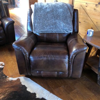 Ashley Store - Furniture Stores Near Me - Fairfield, California