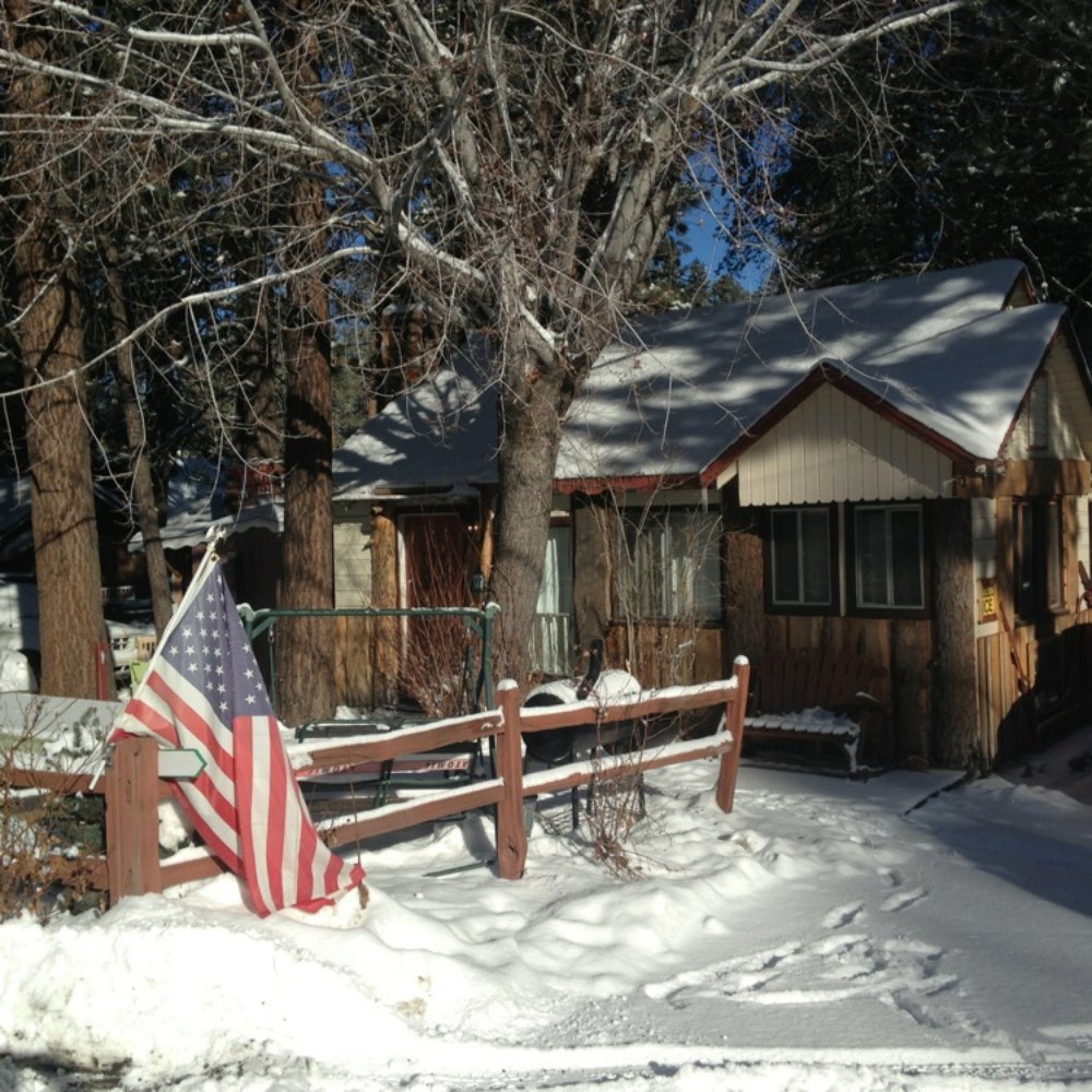 Cabins4less - Rafting/Kayaking Near Me - Big Bear Lake, California Cabins4less - Rafting/Kayaking Near Me - Big Bear Lake, California