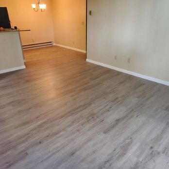 Ultimate Flooring Company - New vinyl floor installation by UFC - Flooring Near Me - San Francisco, California Ultimate Flooring Company - New vinyl floor installation by UFC - Flooring Near Me - San Francisco, California
