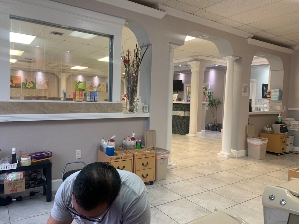 DREAM NAIL’S Updated September 2024 5114 Desiard St, Monroe