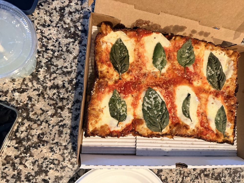 Food from Underground Pizza - Towson