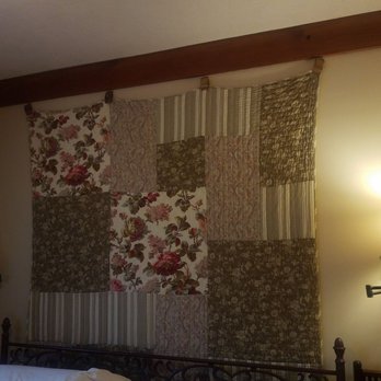 Cowslip's Boutique Vacation Rentals - Guest Houses Near Me - Ashland, Oregon