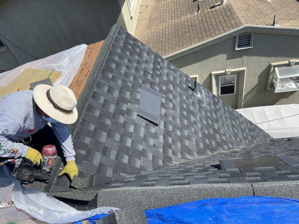 Slide of Ariana Roofing