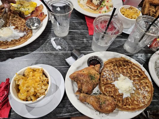 JOHNNY’S WORLD FAMOUS CHICKEN & WAFFLES - Updated July 2024 - 84 Photos ...