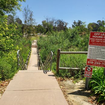 Sun Vista Park - The back entry to the DogPark, crossing over the "swamp"!! - Dog Parks Near Me - Encinitas, California Sun Vista Park - The back entry to the DogPark, crossing over the "swamp"!! - Dog Parks Near Me - Encinitas, California