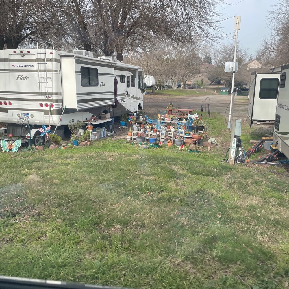 Merced RV Park - RV Parks Near Me - Delhi, California