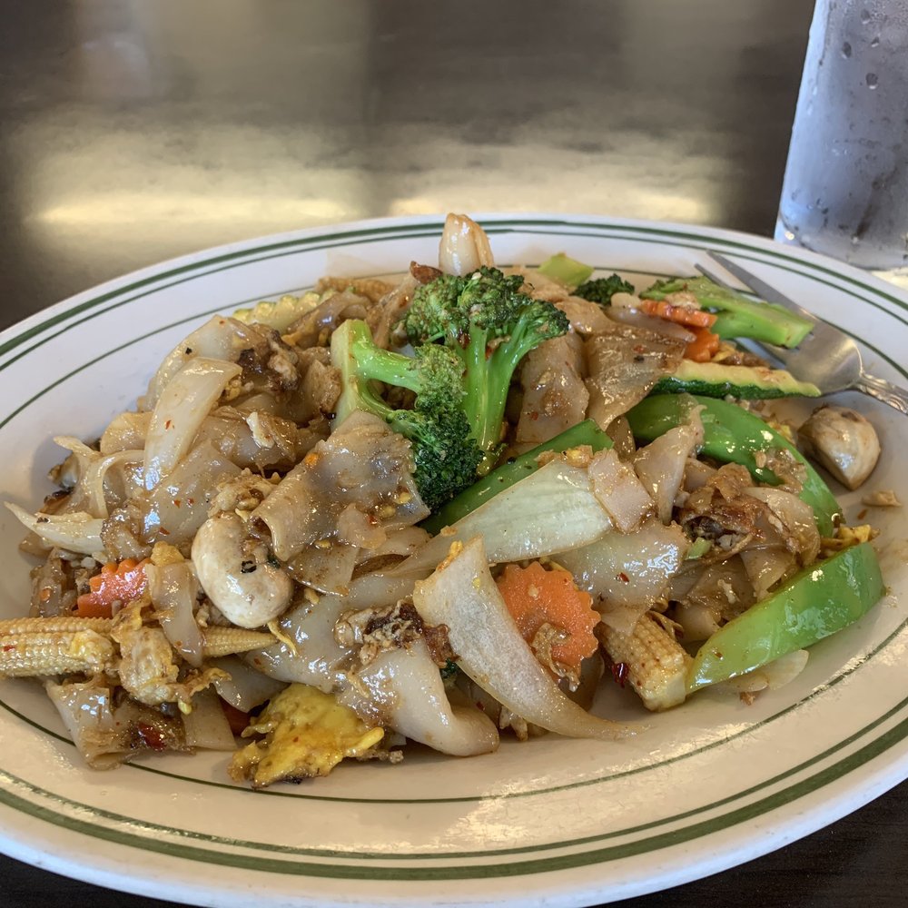 WANIDA THAI CUISINE 162 Photos & 254 Reviews 1213 Dupont St