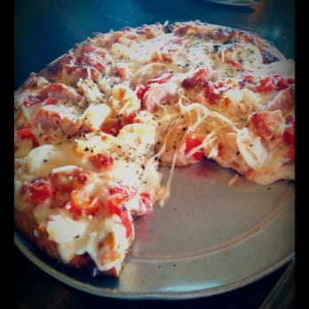 Kona Brewing - Pele's Own-Cajun tomato sauce, mozzarella, andouille sausage, shrimp, roasted red peppers, roasted red onions, smoked mozzarella - Pubs Near Me - Honolulu, Hawaii Kona Brewing - Pele's Own-Cajun tomato sauce, mozzarella, andouille sausage, shrimp, roasted red peppers, roasted red onions, smoked mozzarella - Pubs Near Me - Honolulu, Hawaii