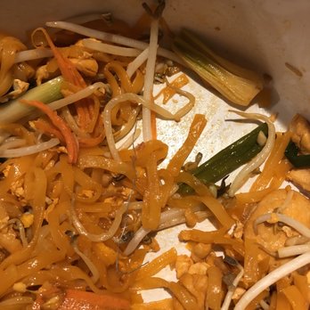 Green Basil Thai - Pad Thai with a side of metal - Thai Near Me - Calabasas, California