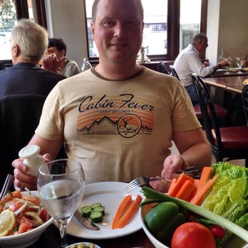 Randa By Maroush - My partner and our variety of fresh salad and the marinated tomatoes, onion and artisanal pita bread. - Middle Eastern Near Me - London, XGL Randa By Maroush - My partner and our variety of fresh salad and the marinated tomatoes, onion and artisanal pita bread. - Middle Eastern Near Me - London, XGL