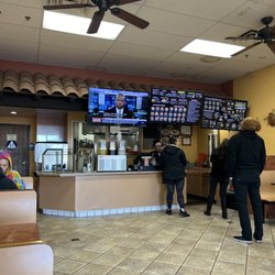 Los Jilbertos taco shop - Front counter to order