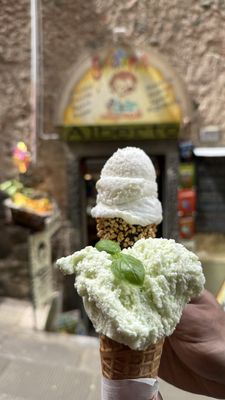 Alberto Gelateria by null