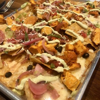 Sam Walker’s - Nachos with Buffalo Chicken - American Near Me - Woburn, Massachusetts