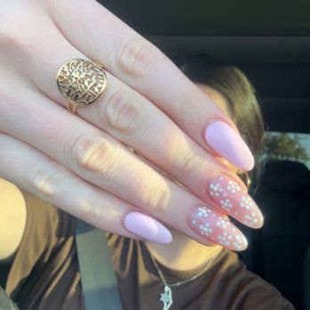 Nice Nails Spa - Nail Salons Near Me - San Carlos, California