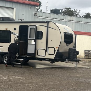 Trailer Hitch RV - Yeahhh !!! Ready for new adventures! - RV Dealers Near Me - Nipomo, California Trailer Hitch RV - Yeahhh !!! Ready for new adventures! - RV Dealers Near Me - Nipomo, California