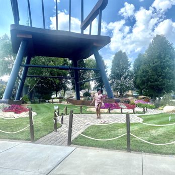 World's Largest Rocking Chair - Local Flavor Near Me - Casey, Illinois