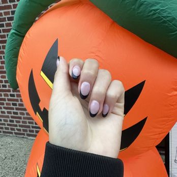 Wellshow Nails & Spa - Nail Salons Near Me - Astoria, New York Wellshow Nails & Spa - Nail Salons Near Me - Astoria, New York