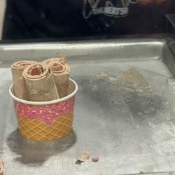 Rolled ice cream