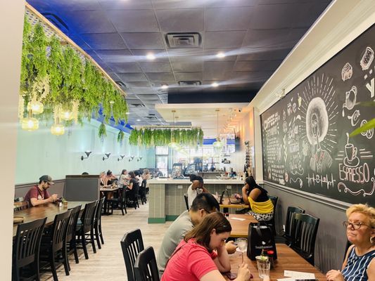 Yours Cafe by null