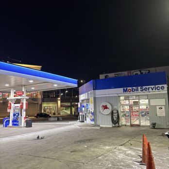 Mobile QB 63 Service Station - Gas Pumps, Service Station, Store and Car Wash - Auto Repair Near Me - Rego Park, New York Mobile QB 63 Service Station - Gas Pumps, Service Station, Store and Car Wash - Auto Repair Near Me - Rego Park, New York