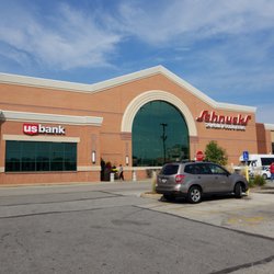 Schnucks - Florissant - Groceries