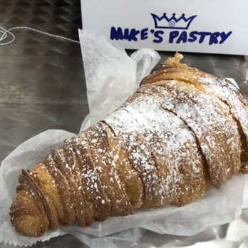 Mike's Pastry - Bakeries Near Me - Boston, Massachusetts