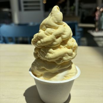 Sweet As - Mango frozen yogurt keiki size - Ice Cream & Frozen Yogurt Near Me - Urban Honolulu, Hawaii Sweet As - Mango frozen yogurt keiki size - Ice Cream & Frozen Yogurt Near Me - Urban Honolulu, Hawaii