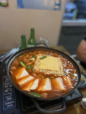 Pocha is Back by null