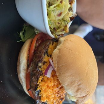 Longleaf Craft Kitchen &  Bar - Wagu burger that's not worth $21 - Bars Near Me - Wimberley, Texas
