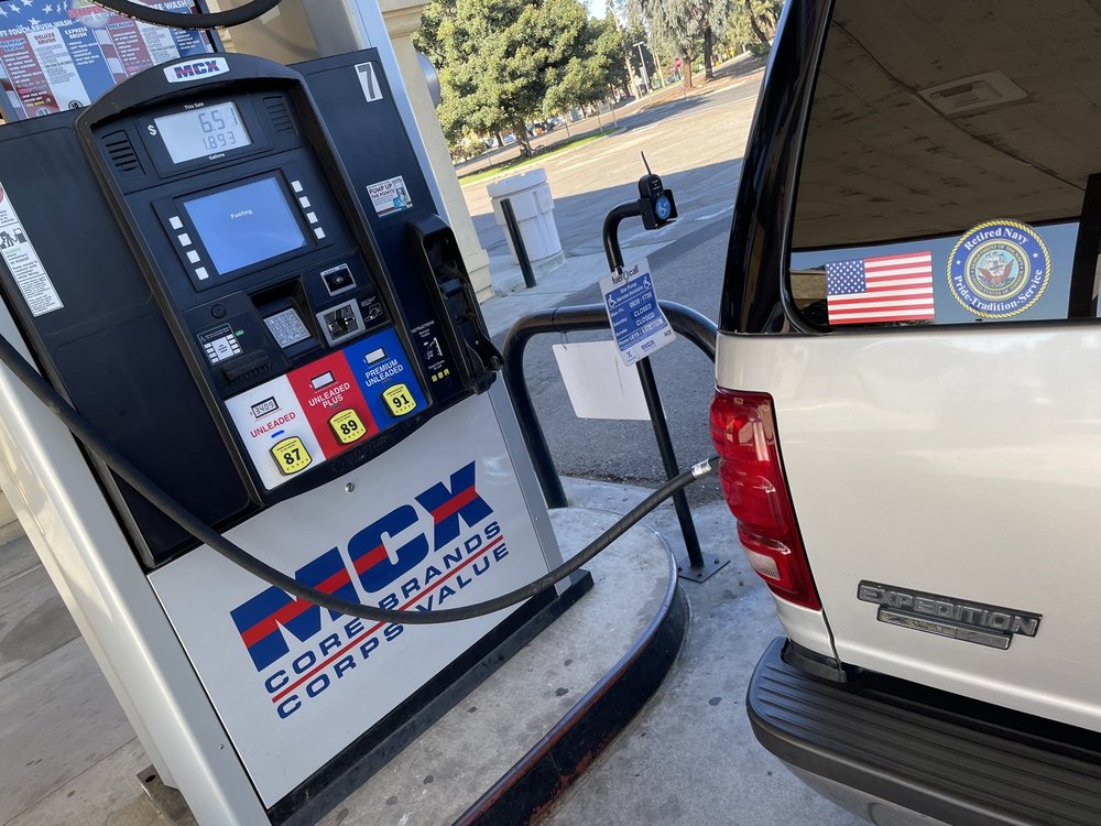 MCX GAS STATION Updated September 2024 11 Photos 2662 Mathews Ave