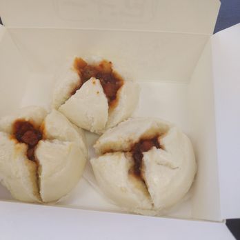 Bao Shi Yi - A4 Juicy Cha Siu Buns - Chinese Near Me - Katy, Texas
