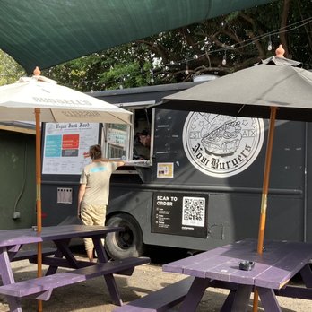 Nom Burgers - Nom food truck - Food Trucks Near Me - Austin, Texas