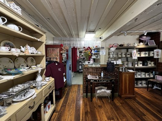 Columbia Kate's Teahouse by null