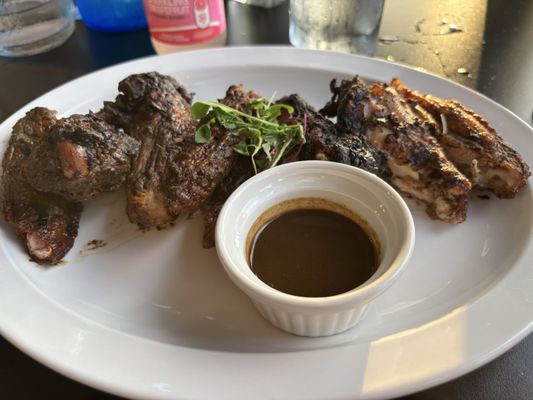 SHATTAZ JERK BAR & GRILL by null