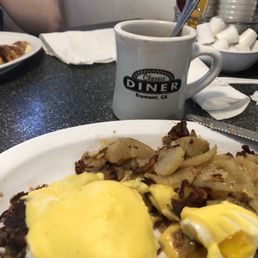 Corn beef hash Benedict Corn beef hash Benedict