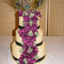 Specialty Cakes & Desserts
