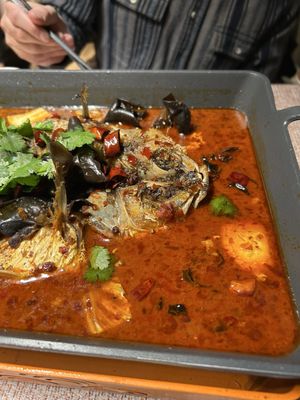 Rong Chic蓉记 by null