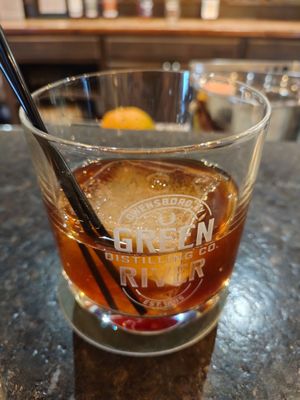 Green River Distilling Co. by null