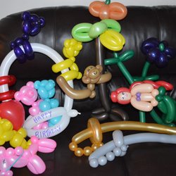 Jay Jay Family Entertainment - Balloon creations