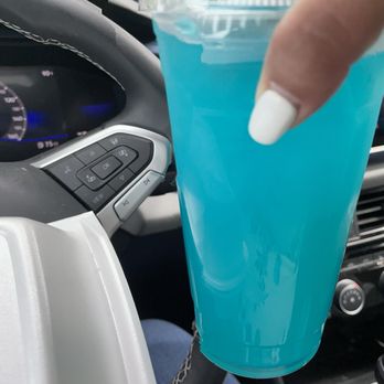 Sundays Eatery - The blue lemonade - Soul Food Near Me - Miami Gardens, Florida Sundays Eatery - The blue lemonade - Soul Food Near Me - Miami Gardens, Florida
