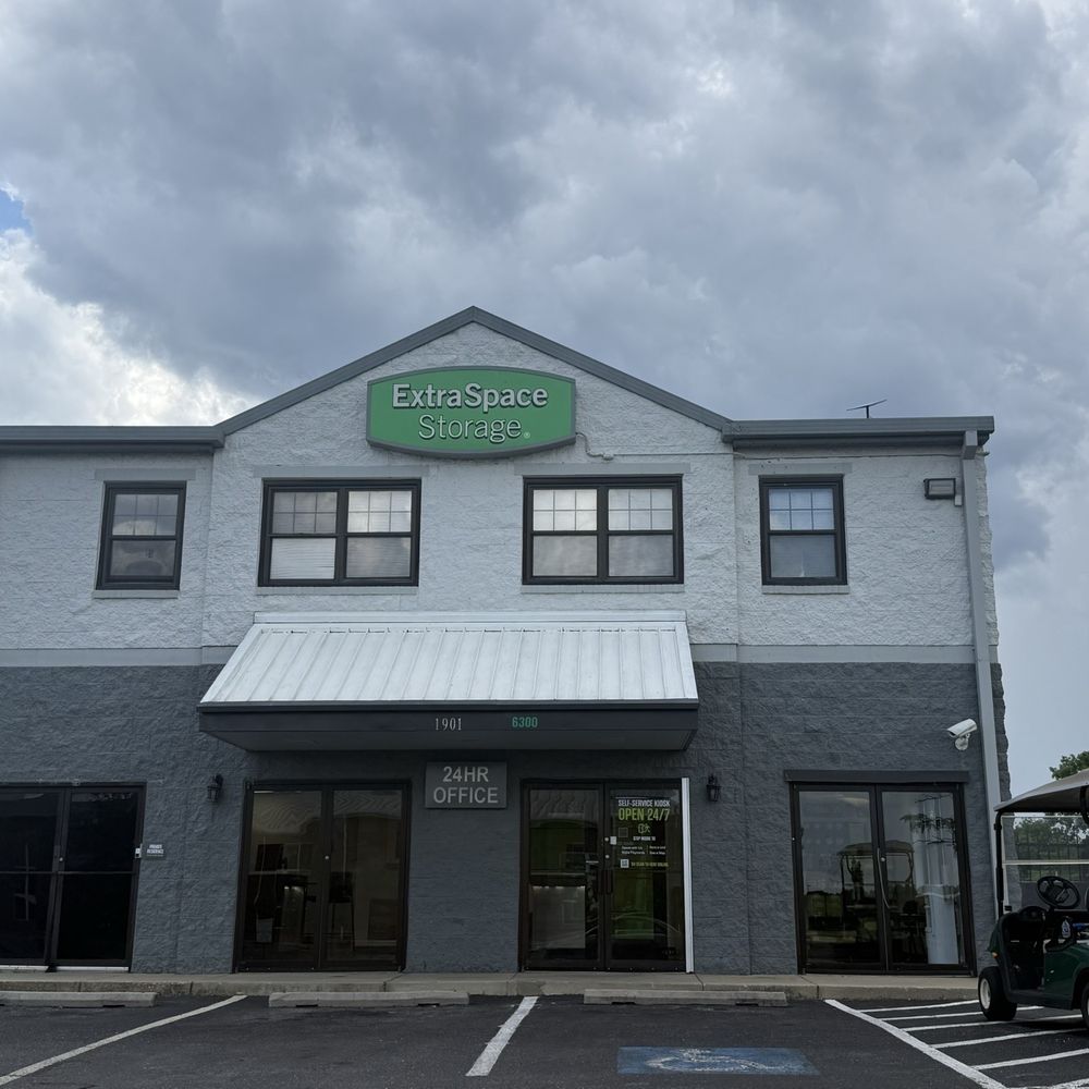 Extra Space Storage - Self Storage Near Me - Capitol Heights, Maryland Extra Space Storage - Self Storage Near Me - Capitol Heights, Maryland