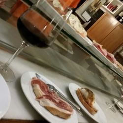 Las hijas de florencio - Tapas au bar