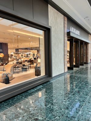 The Gardens Mall by null