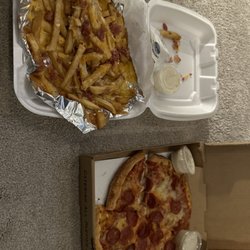 Primos Pizza - Small pizza, small loaded fries, ranch