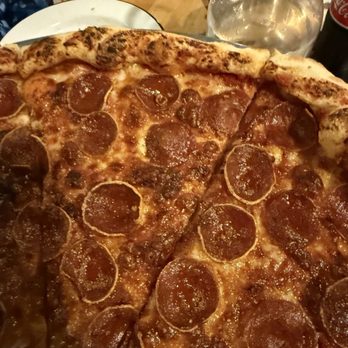 Lolo’s Boss Pizza - Pizza Near Me - Fairview, Oregon Lolo’s Boss Pizza - Pizza Near Me - Fairview, Oregon