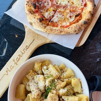 Via Farina Regency Landing - Pizza Near Me - Omaha, Nebraska Via Farina Regency Landing - Pizza Near Me - Omaha, Nebraska