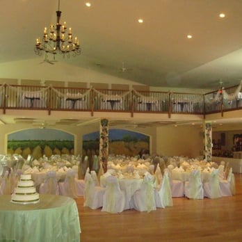 Hidden Lake Winery - Banquet Center - Venues & Event Spaces Near Me - Aviston, Illinois Hidden Lake Winery - Banquet Center - Venues & Event Spaces Near Me - Aviston, Illinois