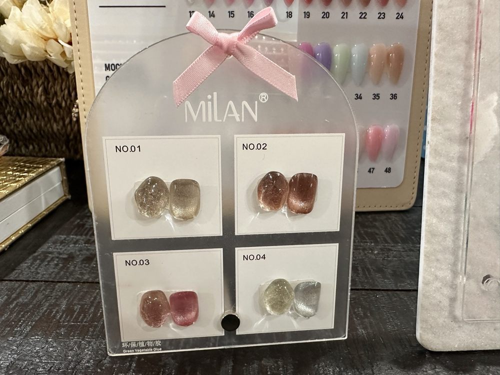 Oasis Nails & Spa Logo