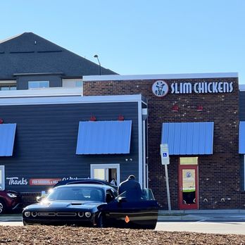 Slim Chickens - American Near Me - Charlotte, North Carolina