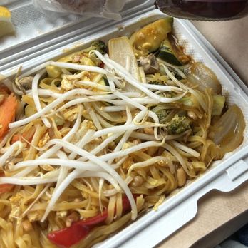 Siam Valley Thai - Pad Kee Mao (Drunken Noodle) - Thai Near Me - Morrisville, Vermont Siam Valley Thai - Pad Kee Mao (Drunken Noodle) - Thai Near Me - Morrisville, Vermont